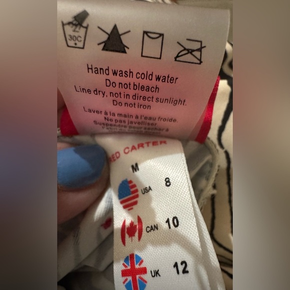 Red Carter Swim Wear Cover Up Skirt Black & Off White Size 8 Medium NWOT - Picture 5 of 6